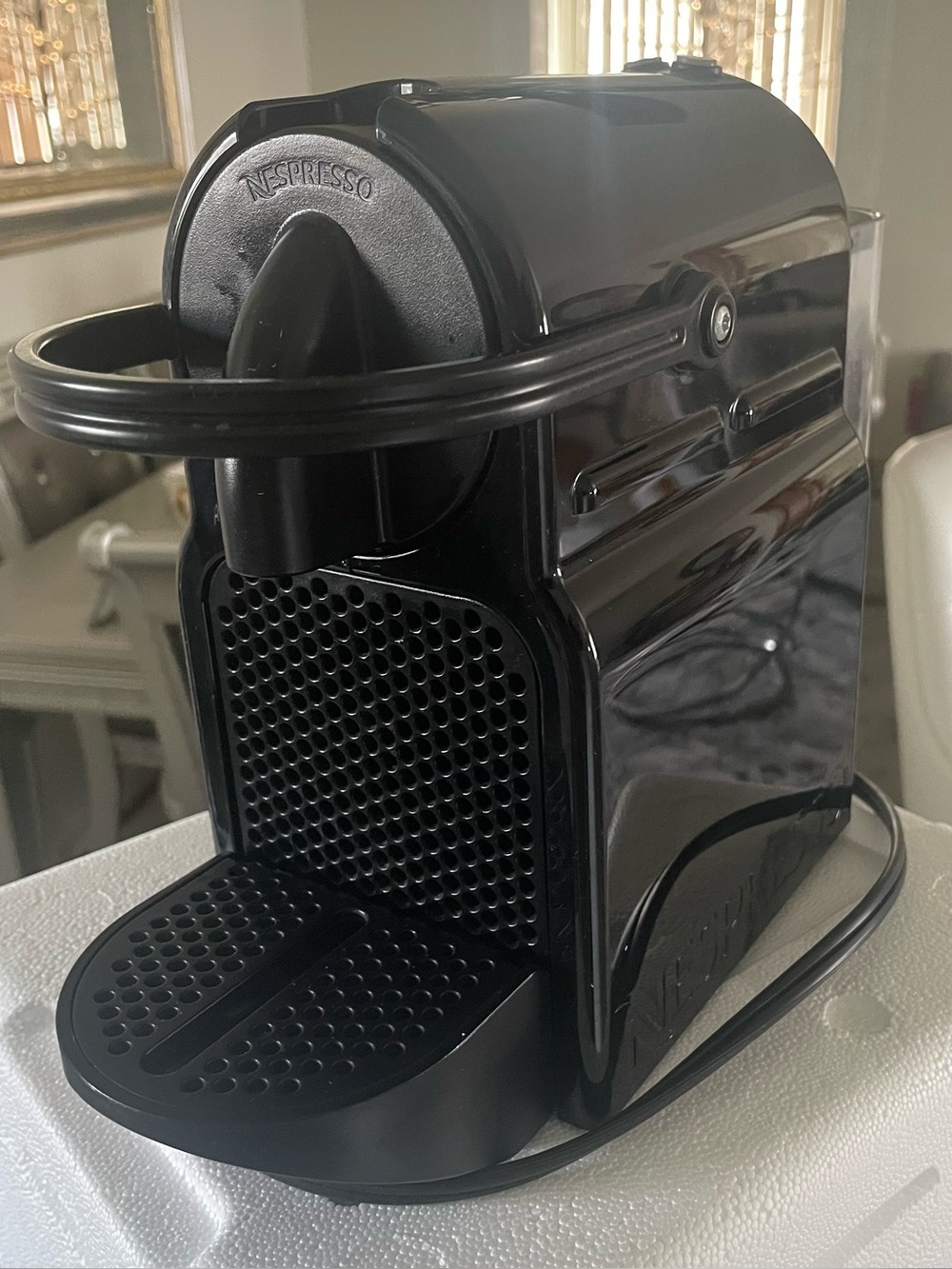 NESPRESSO INISSIA COFFEE ESPRESSO MAKER